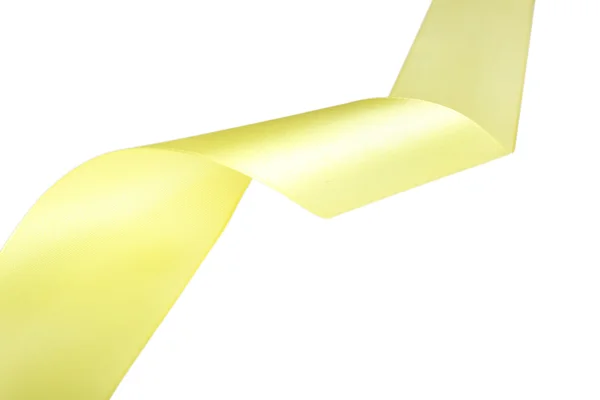 Жовта стрічка ізольована на білому — стокове фото