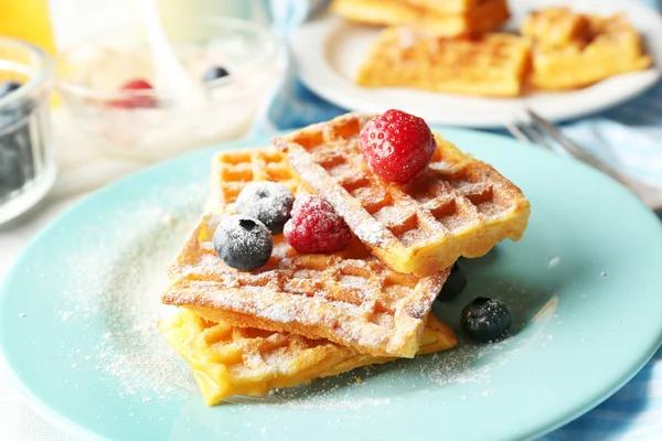 Süße hausgemachte Waffeln — Stockfoto