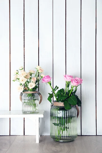 Home decor and roses — Stock Photo, Image