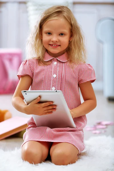 Menina bonita — Fotografia de Stock