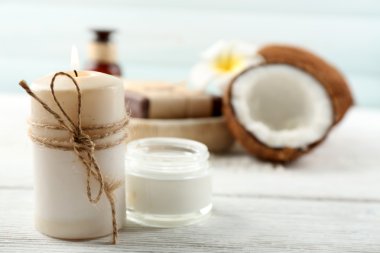Spa Hindistan cevizi ürünler