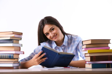izole kitap ile genç kız