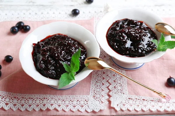 Tasty currant jam — Stock Photo, Image