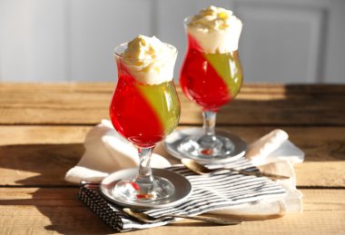 Lezzetli jöle tatlılar 