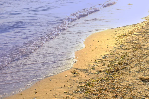 Tramonto sulla riva del mare — Foto Stock