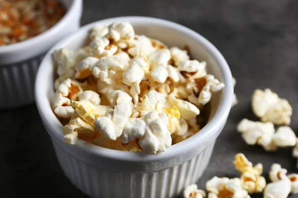 Popcorn in white bowl — Stock Photo, Image