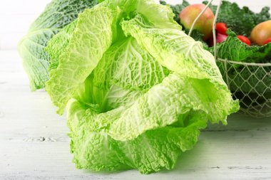 Savoy lahana ve diğer sebzeler