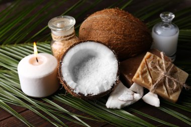 Spa Hindistan cevizi ürünler
