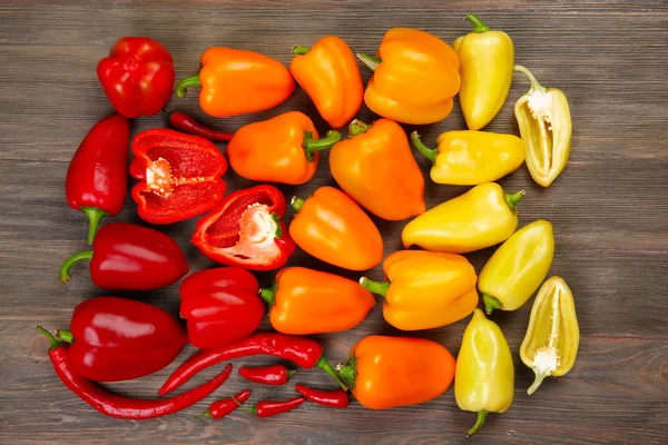 Vegetables on wooden table — Stock Photo, Image