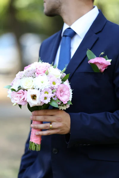 Ramo de celebración del novio — Foto de Stock