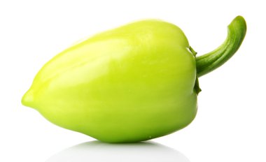 Beyaz izole yeşil salata biber