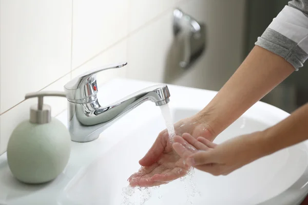 Washing of hands with soap — Stock Photo, Image