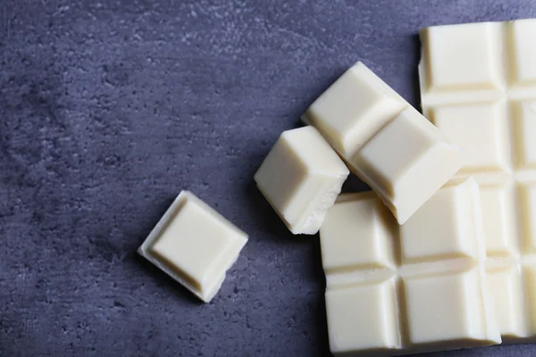 Witte chocoladestukjes — Stockfoto