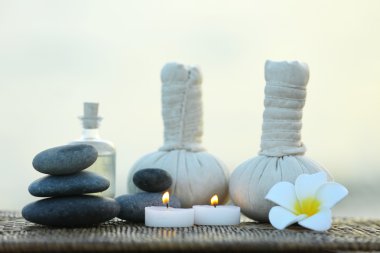 Masaj topları ve çakıl