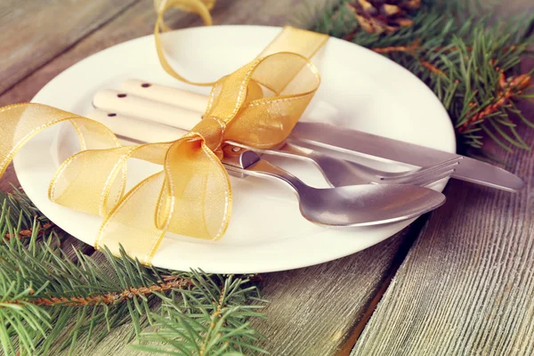 Table setting with Christmas decoration — Stock Photo, Image