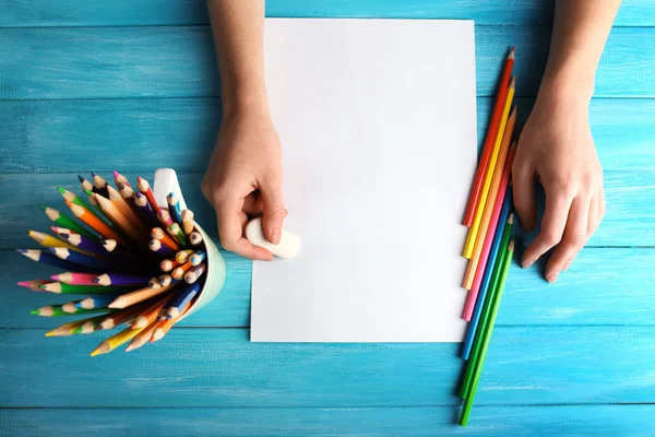 Hand with color pencils — Stock Photo, Image