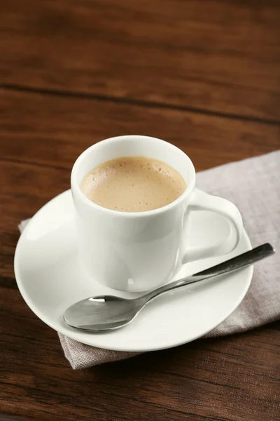 Kopje koffie op tafel — Stockfoto