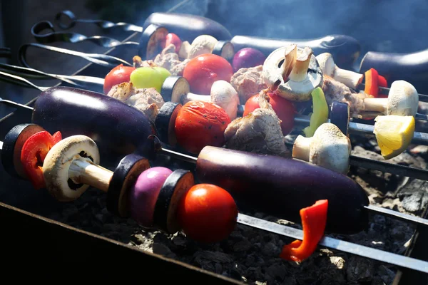 Barbecue in brazier closeup — Stock Photo, Image