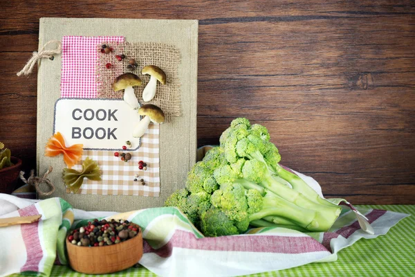 Composizione decorata del libro di cucina — Foto Stock