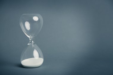 kum ile antika kum saati