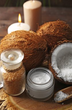 Spa Hindistan cevizi ürünler