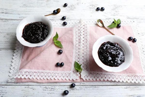 Tasty currant jam — Stock Photo, Image