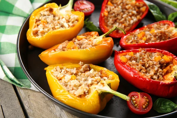 Stuffed peppers with vegetables on table close up — Stock Photo, Image
