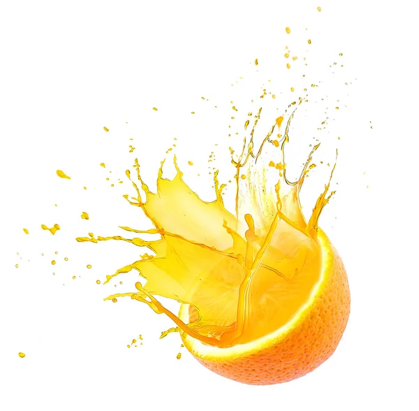 Rijpe oranje met spatten — Stockfoto