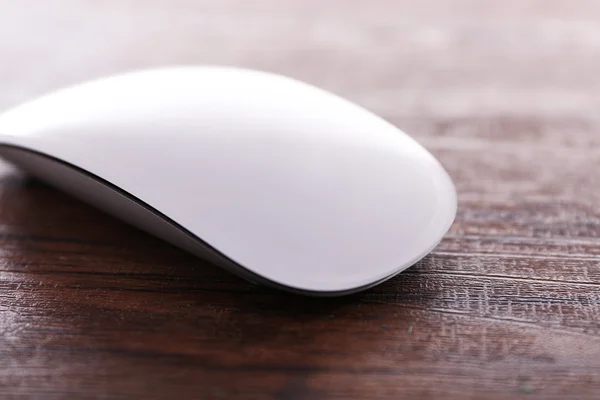 Beyaz bilgisayar kablosuz fare — Stok fotoğraf