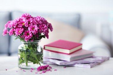 güzel çiçek vazosu