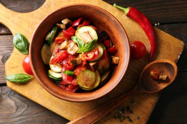 Lezzetli vejetaryen ratatouille