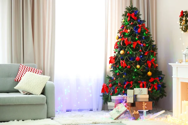 Árvore de Natal perfeito — Fotografia de Stock
