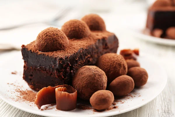 Sneetjes chocoladetaart — Stockfoto