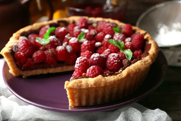 Tarta con frambuesas frescas — Foto de Stock