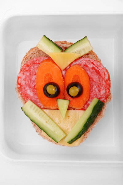 Смешной сэндвич в коробке
 