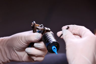 Dövme yapma süreci 