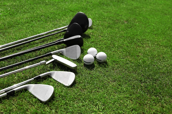 Különböző golf klubok — Stock Fotó