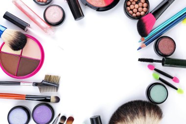 Çerçeve beyaz zemin üzerine Dekoratif kozmetik