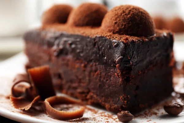 Chocolate cake met truffel — Stockfoto