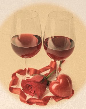 Kırmızı şarap gözlük ile kompozisyon