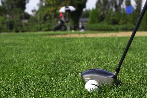 Clube de golfe e bola — Fotografia de Stock