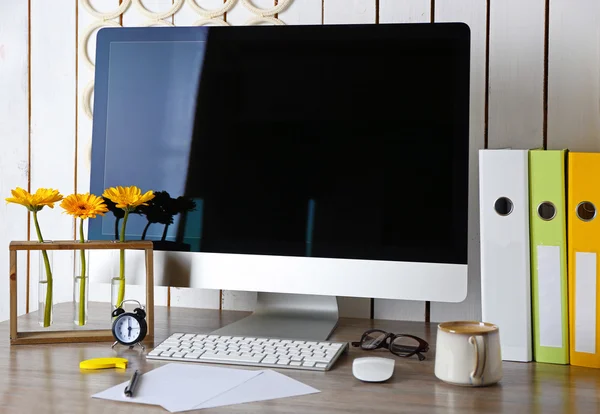 Werkplek in moderne kamer — Stockfoto