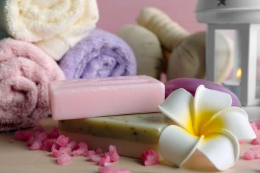 Spa uygulamaları arka plan üzerinde.