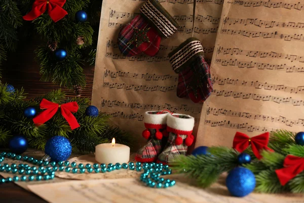 Notas de música com decoração de Natal — Fotografia de Stock