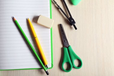 Çizgili not defteri açıldı 