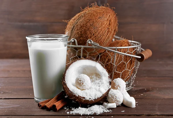 СПА кокосовые продукты — стоковое фото