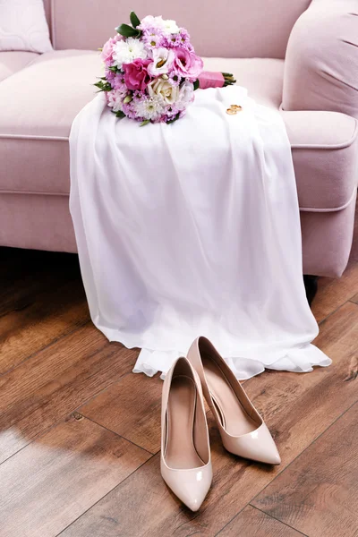 Bukiet ślubny, sukienki dla Druhen — Zdjęcie stockowe