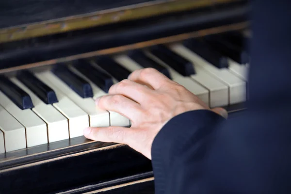 Male hands piano playing — Stock Photo, Image