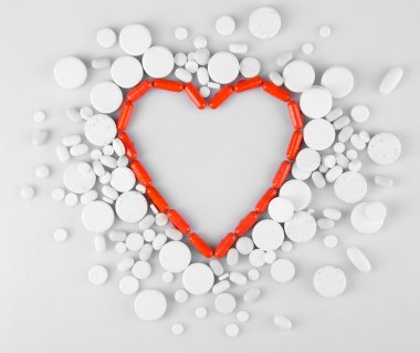 Kalp kırmızı hapı