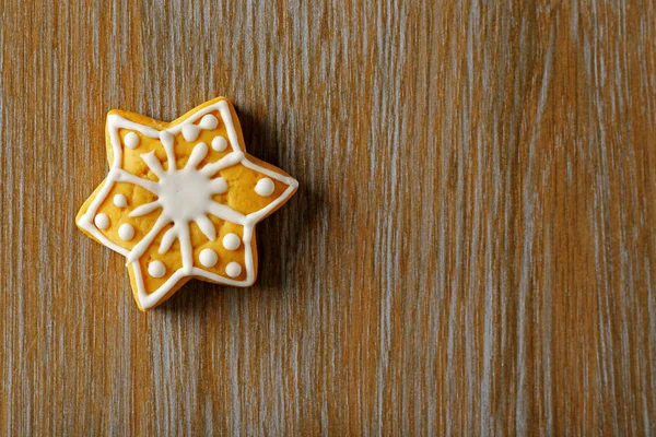 Christmas cookie på träbord — Stockfoto
